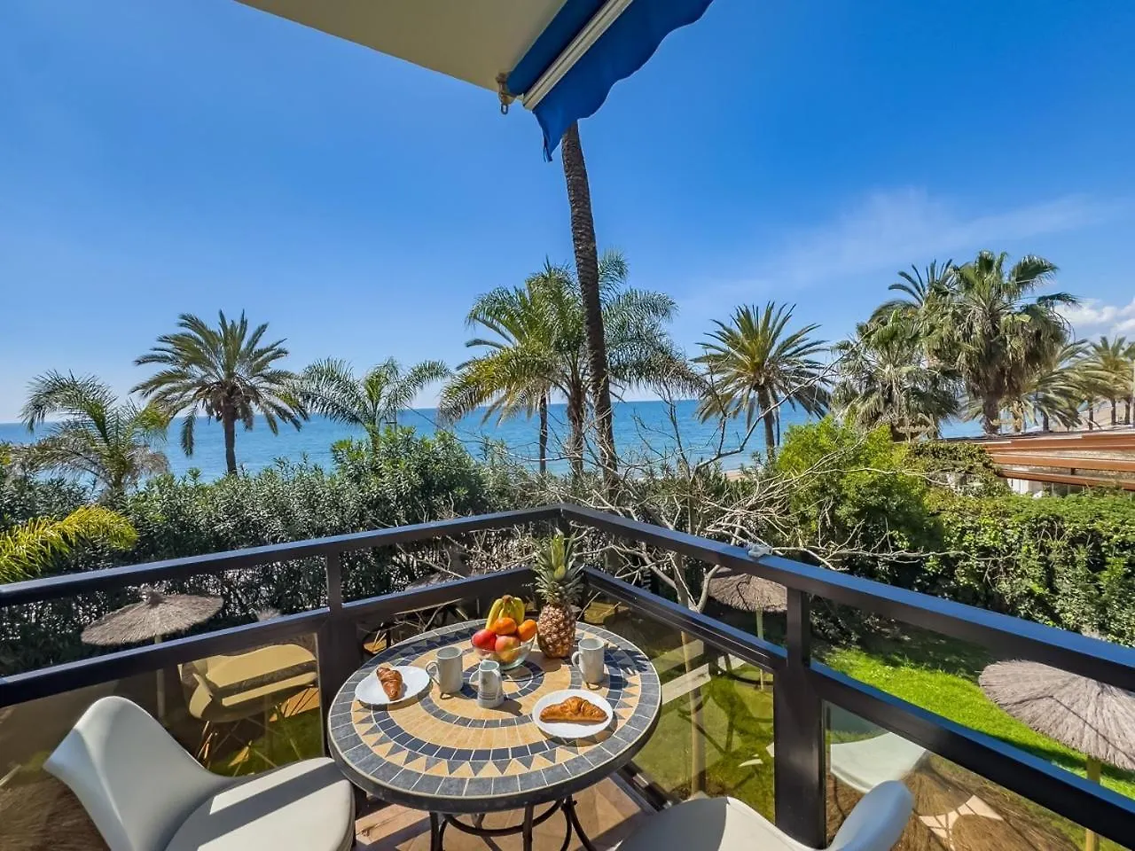 Skol 134 C - 1 Bedroom Marvellous Sea Views Marbella Spain