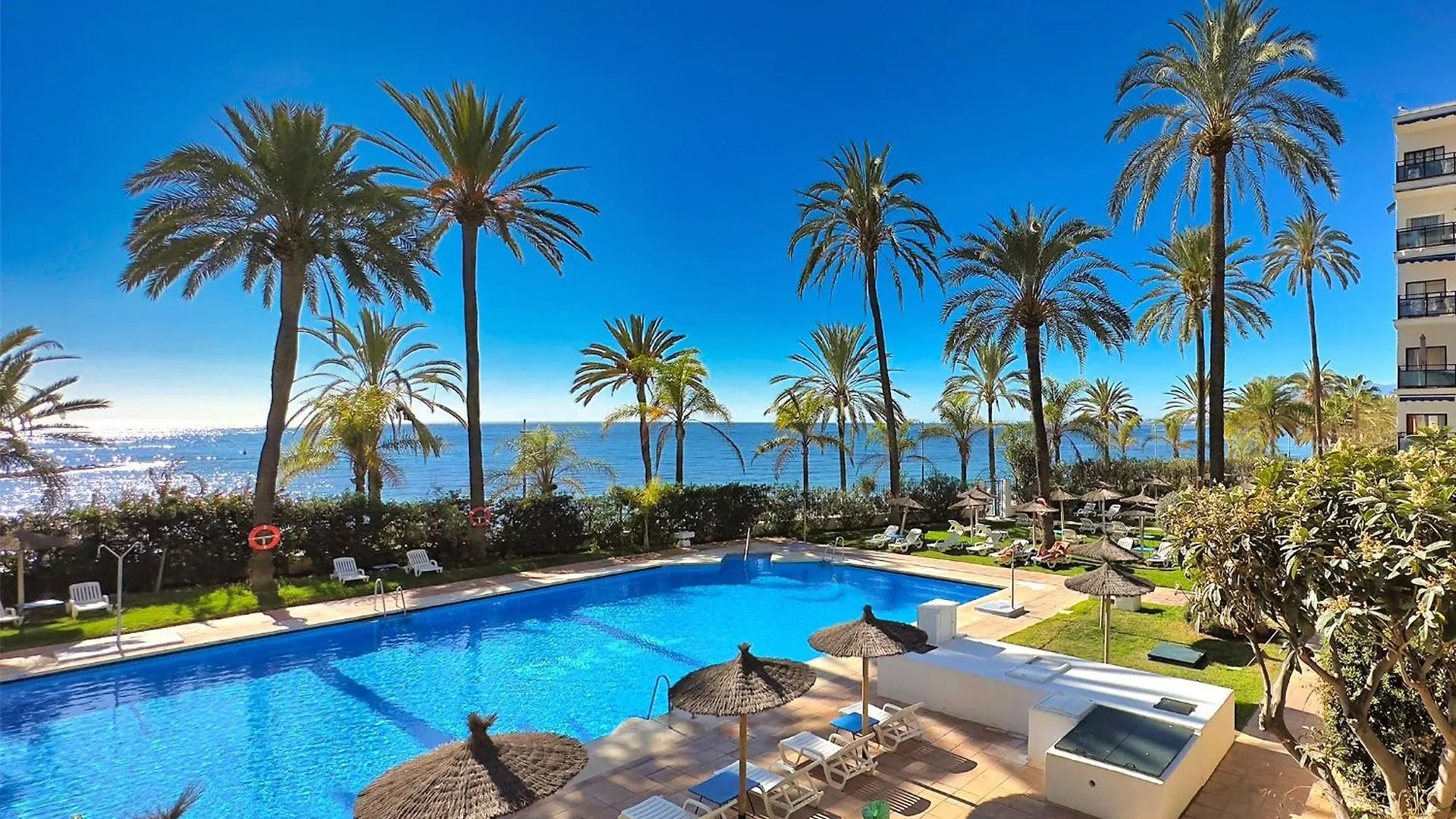 Skol 134 C - 1 Bedroom Marvellous Sea Views Marbella Apartment